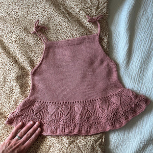 Tilde topp