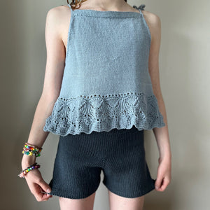 Tilde topp